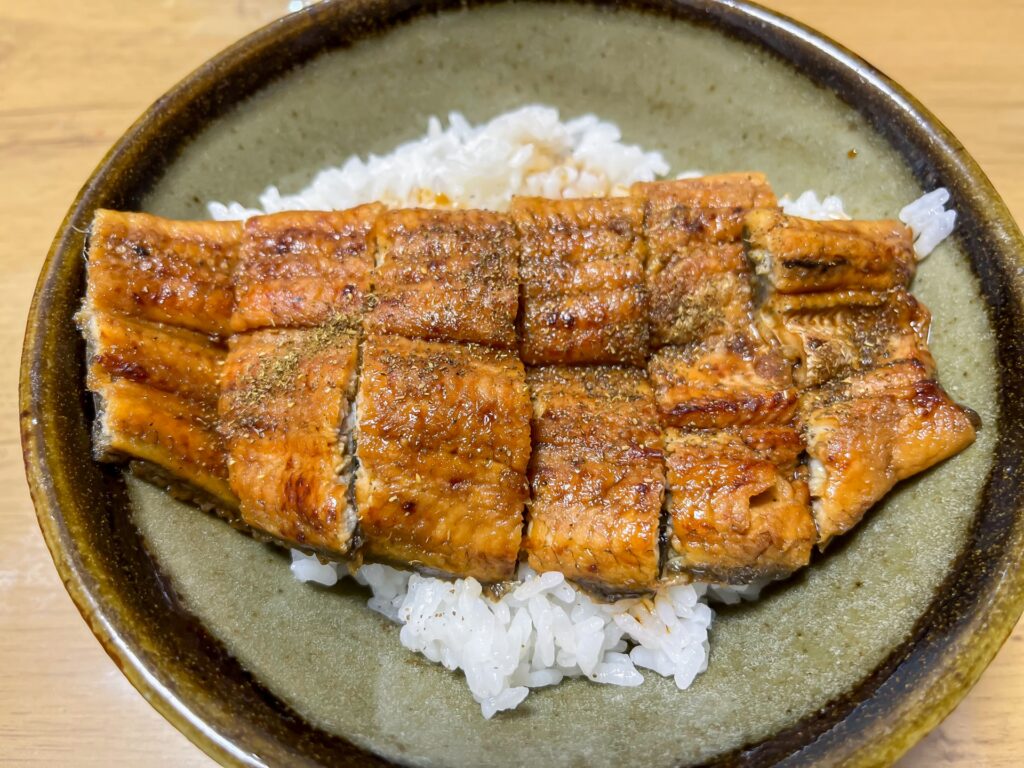 鰻丼の写真