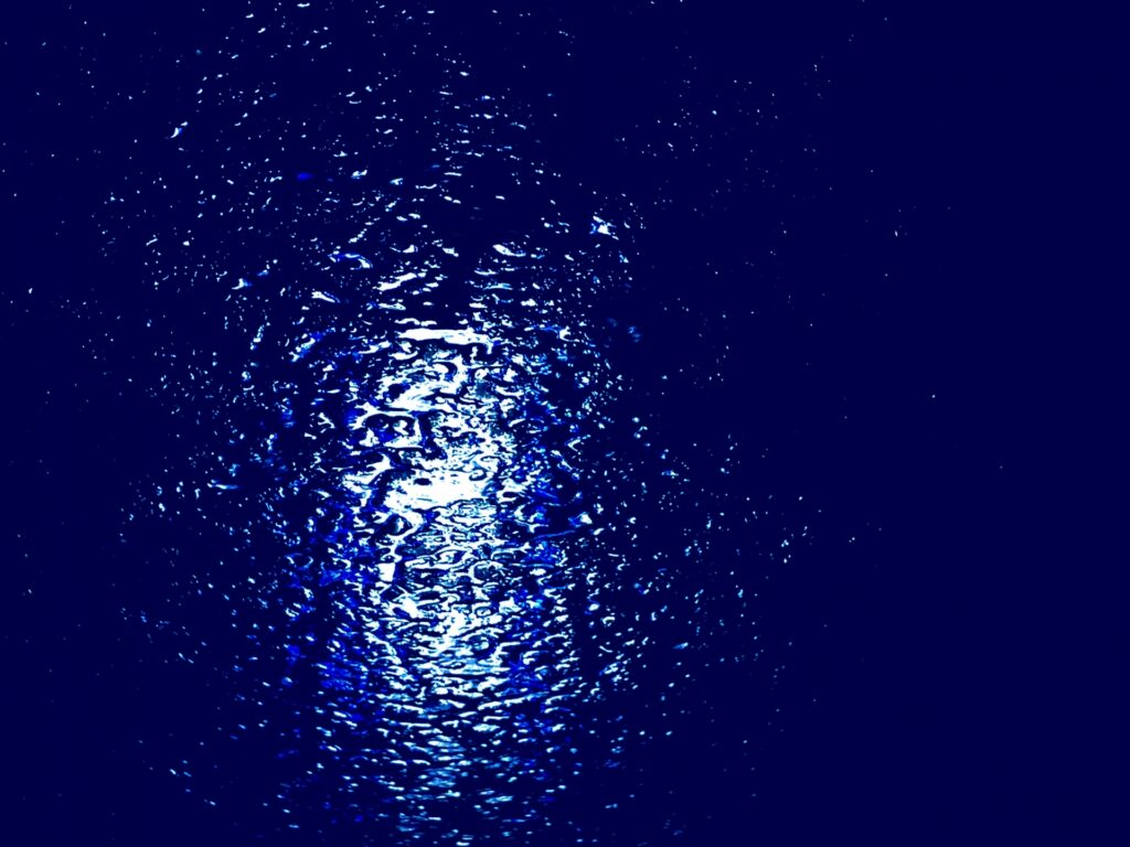 夜の海をイメージした写真