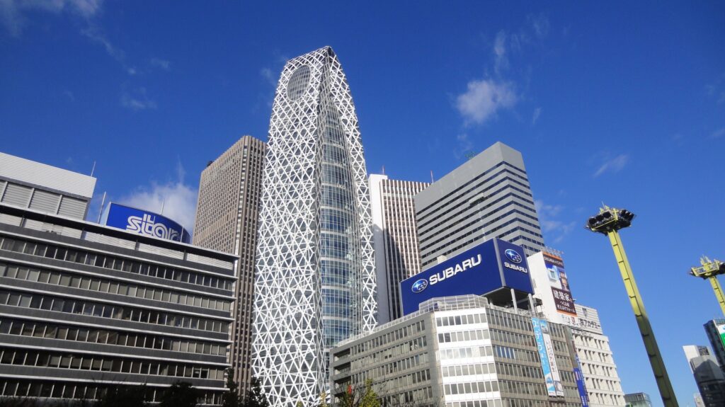 スバルの会社の外観を撮影した写真
