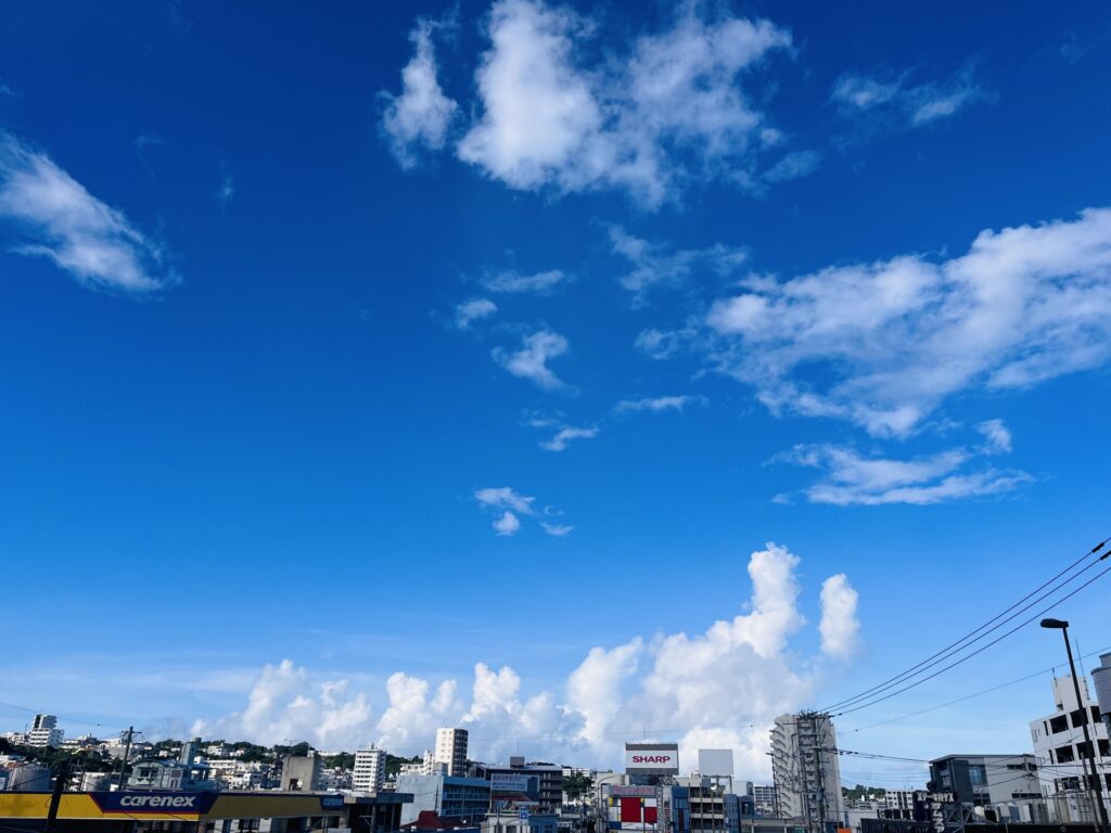 沖縄県宜野湾市の風景を撮影した画像