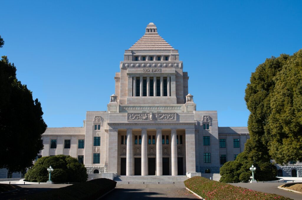 国会議事堂の外観を撮影した写真