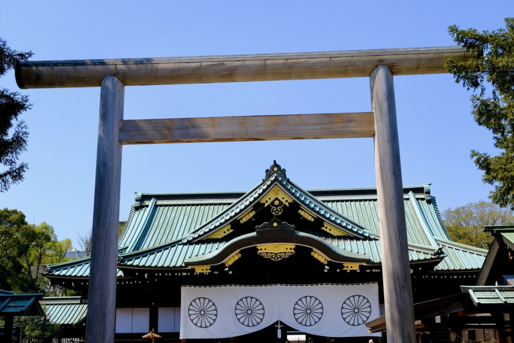 靖国神社の外観を撮影した画像