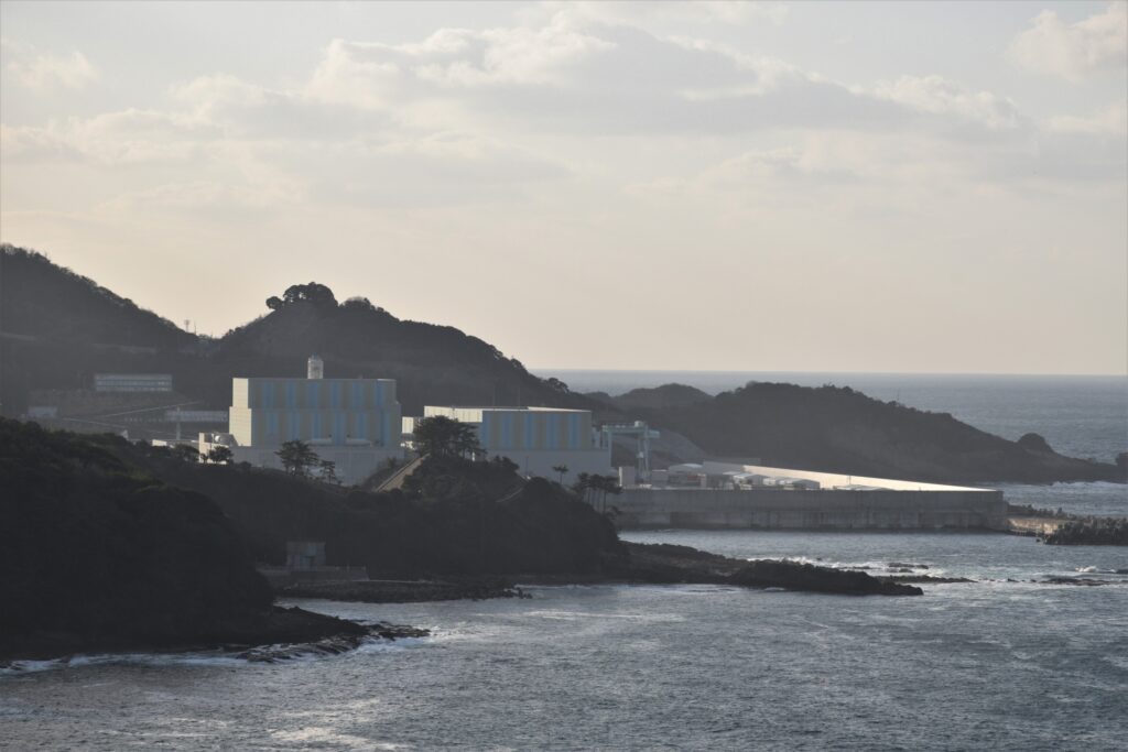 島根原発の外観を撮影した写真