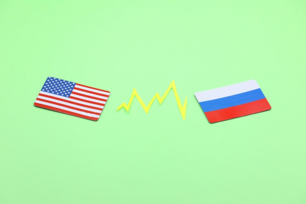 ロシアとアメリカの国旗を撮影した画像