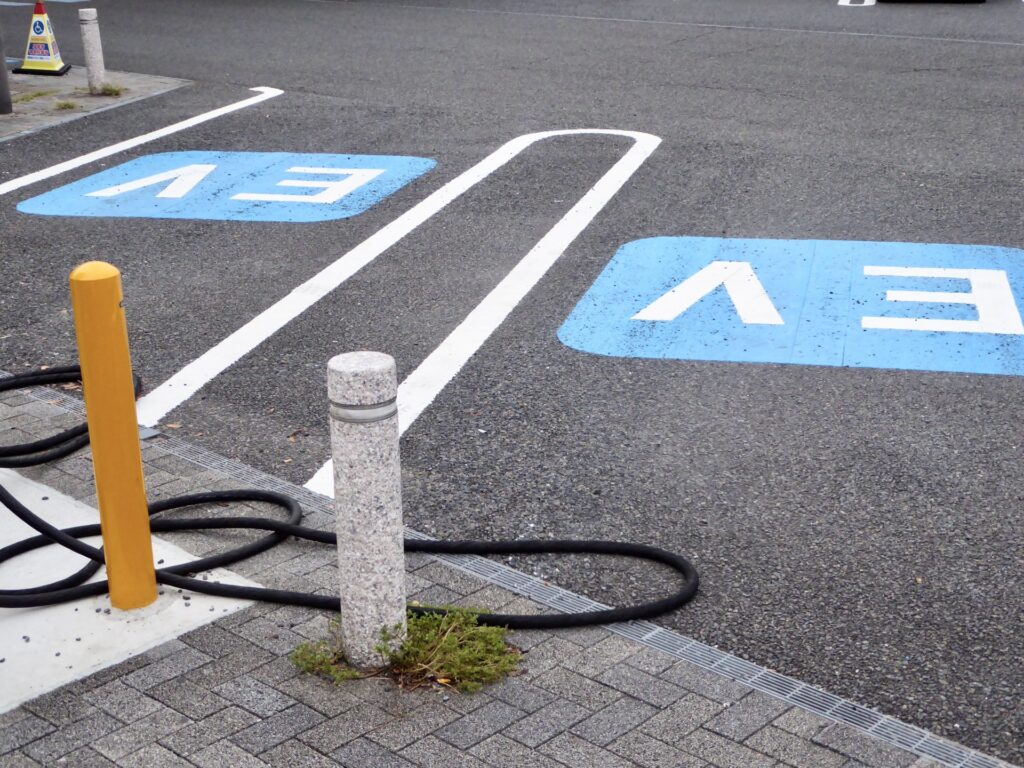 電気自動車をイメージした画像