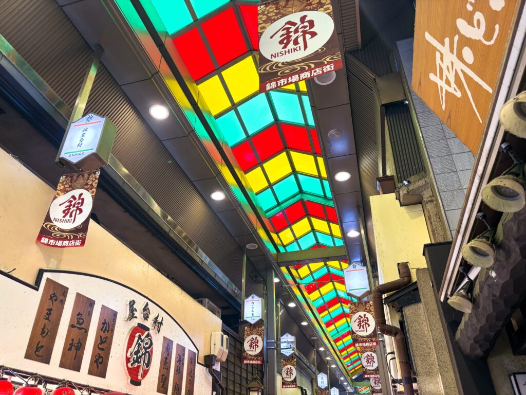 老舗の店舗をイメージした写真