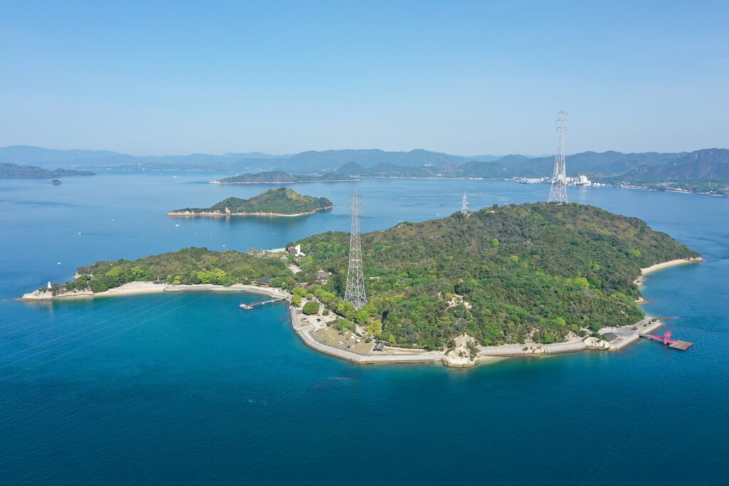 竹原市の大久野島の外観を撮影した画像