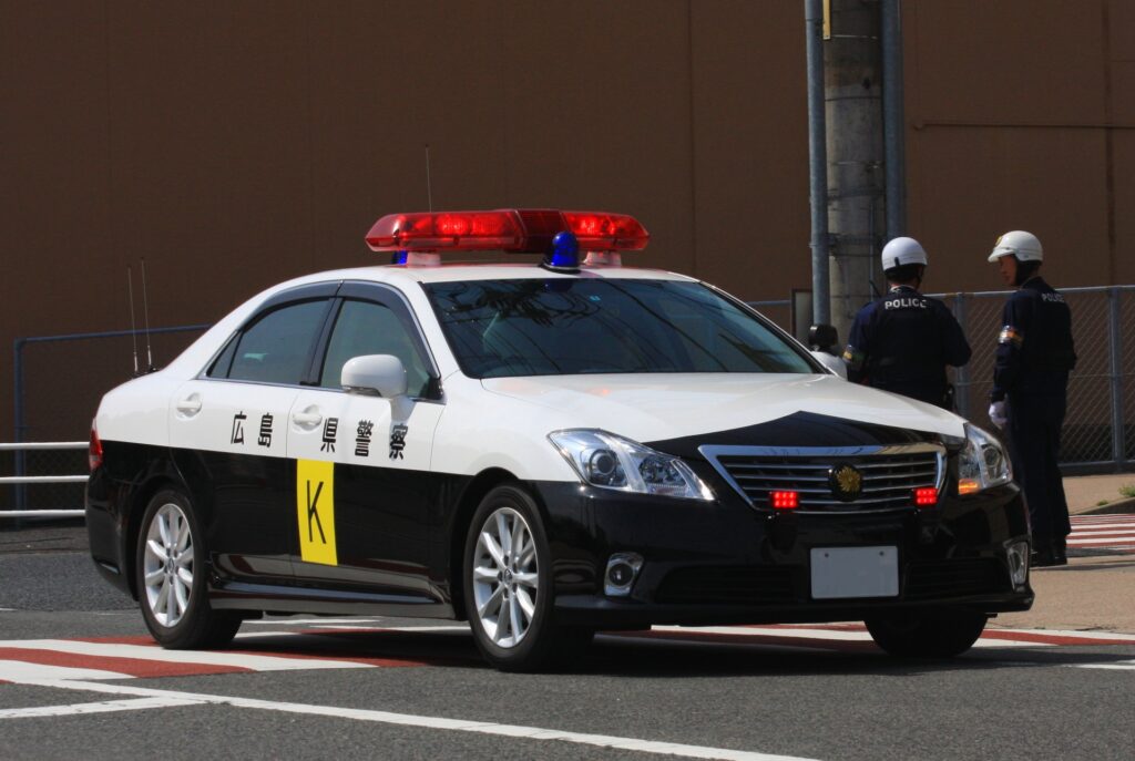 広島県警のパトカーを撮影した画像