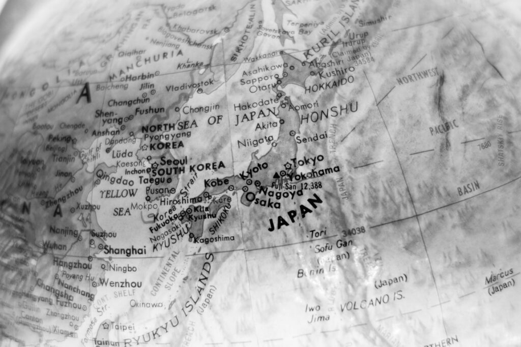 世界地図を撮影した画像