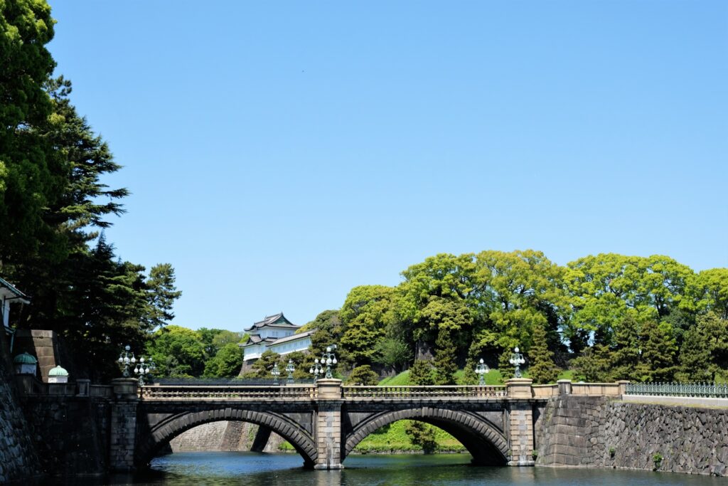 皇居の外観を撮影した画像