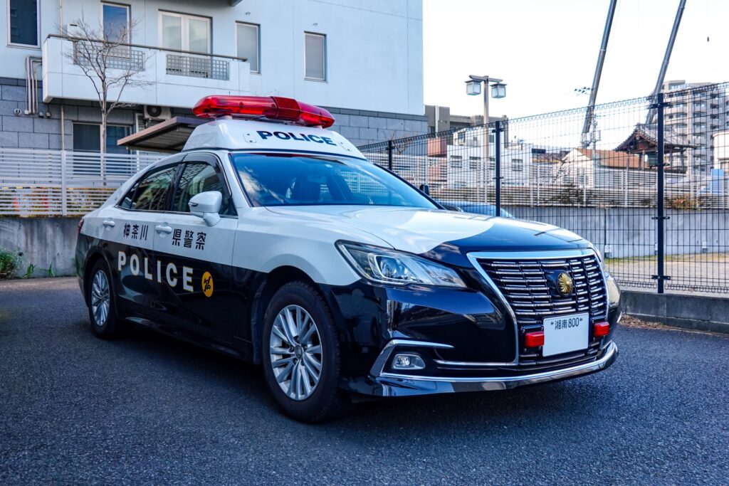 神奈川県警のパトカーを撮影した画像