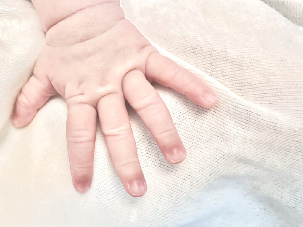 赤ちゃんを撮影した画像
