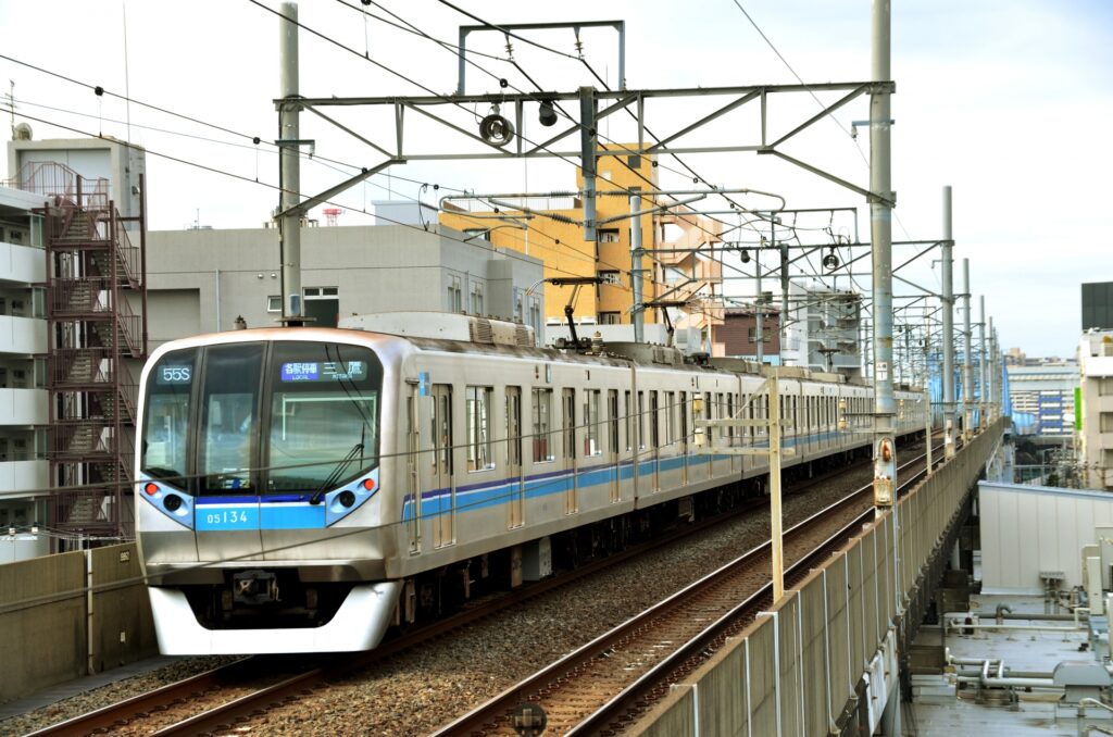 東京メトロの電車を撮影した画像