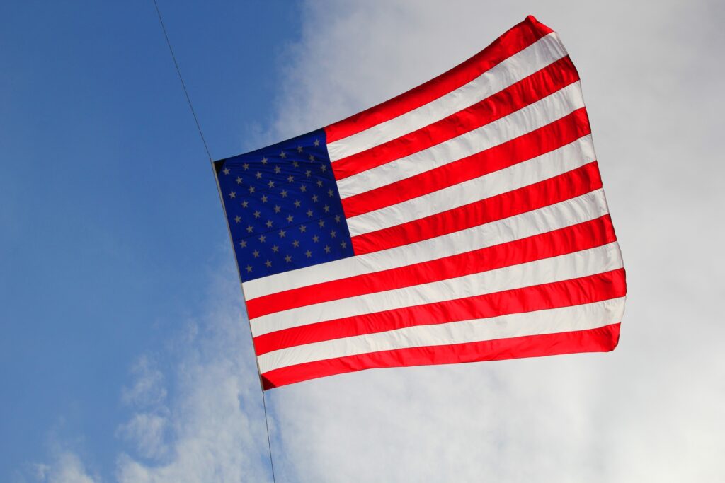アメリカの国旗を撮影した画像