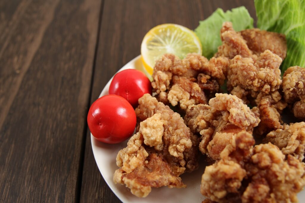 スーパーの惣菜売り場を撮影した画像