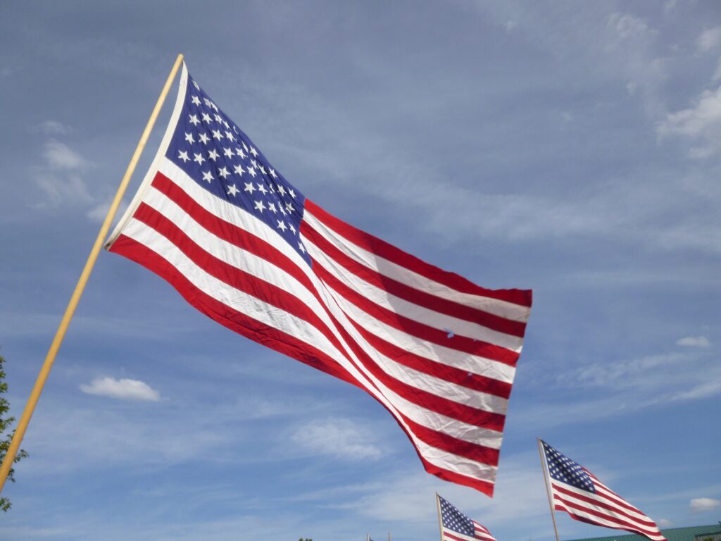 アメリカの国旗を撮影した画像