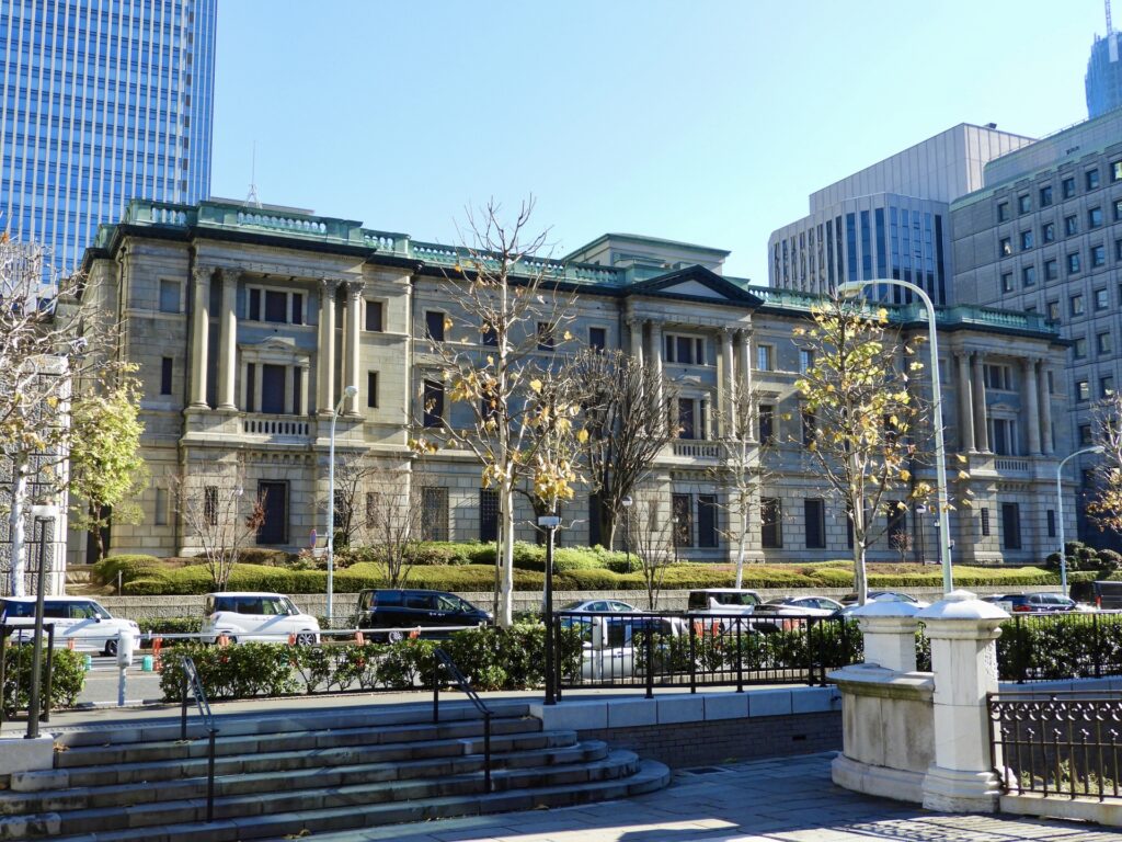 日本銀行の外観を撮影した画像