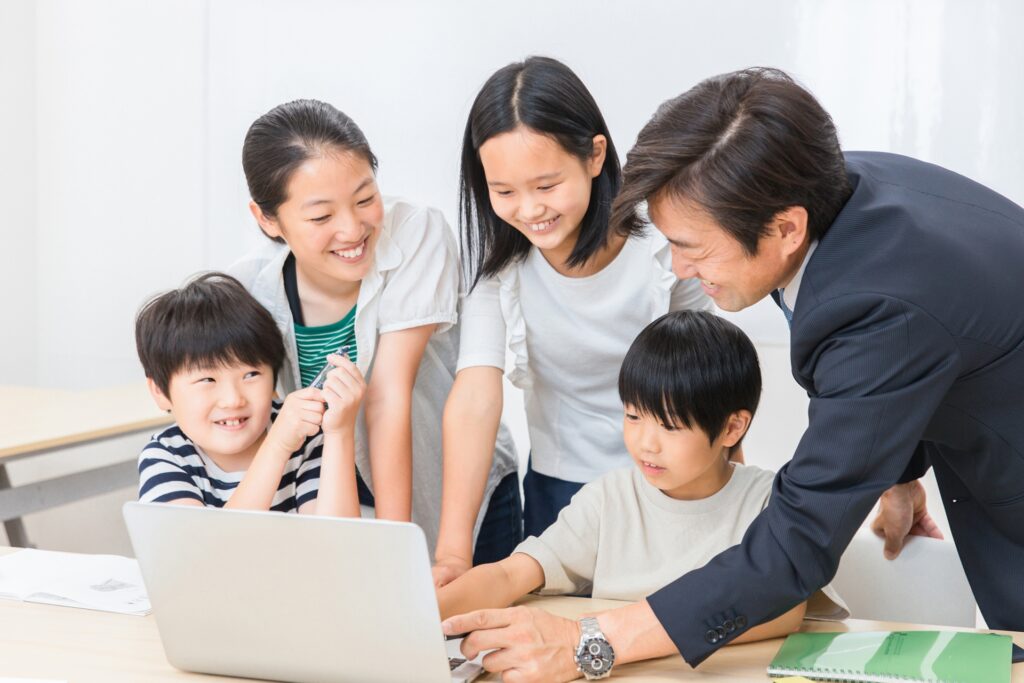 教員をイメージした画像