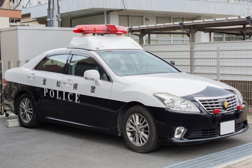 愛知県警の外観を撮影した画像
