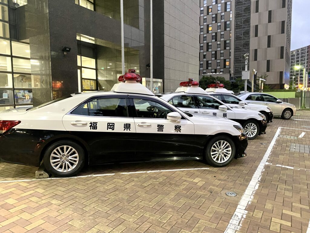 福岡県警のパトカーを撮影した画像