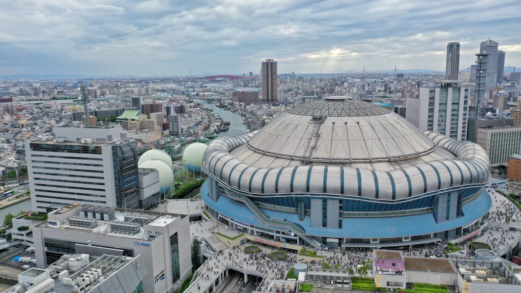 京セラドームの外観を撮影した写真