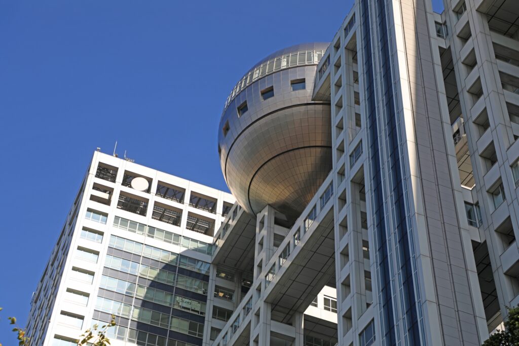フジテレビの外観を撮影した写真