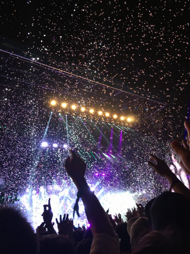 音楽のライブイベントをイメージした写真