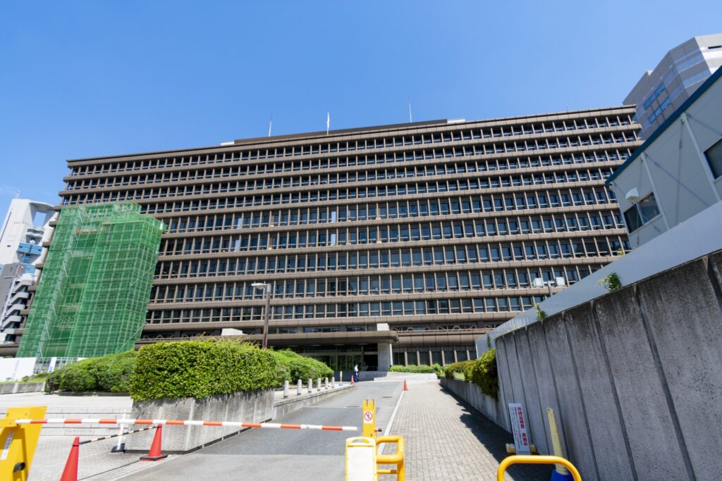 大阪高裁の外観を撮影した写真