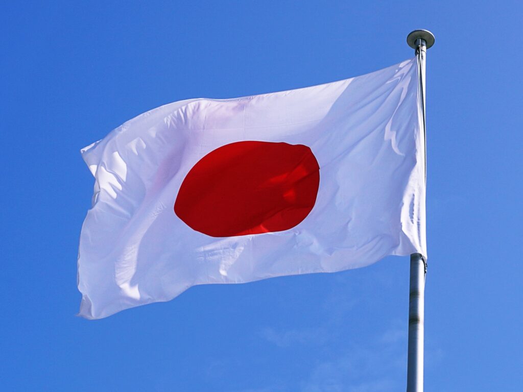 日本とアメリカの国旗を撮影した写真